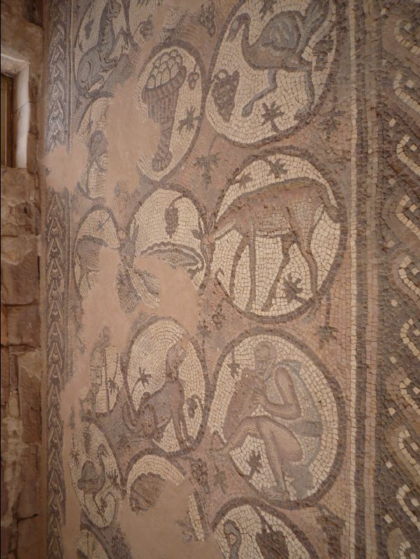 Petra_Church01