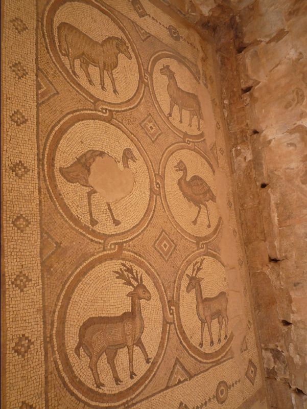 Petra_Church03
