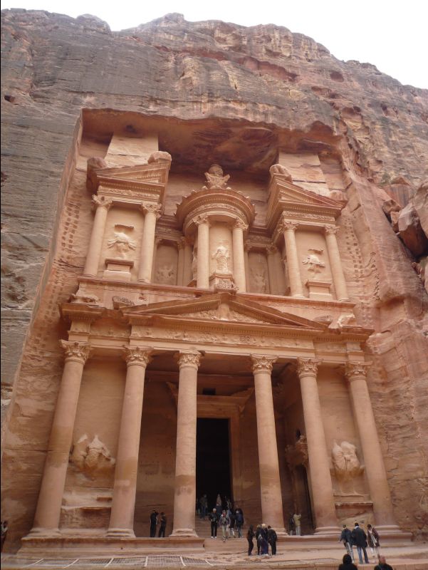 Petra_Treasury11