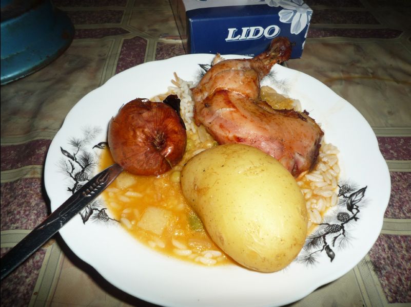 Camp_Dinner08