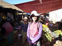 Heho_Market03