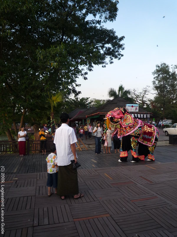 Kandawgyi15