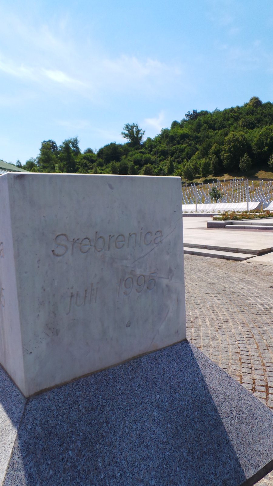 Srebrenica02