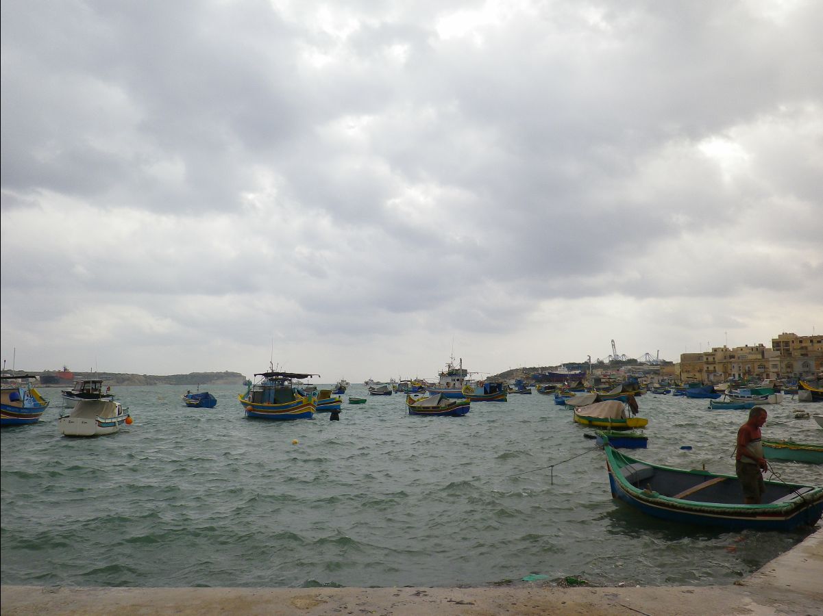 Marsaxlokk-beach14