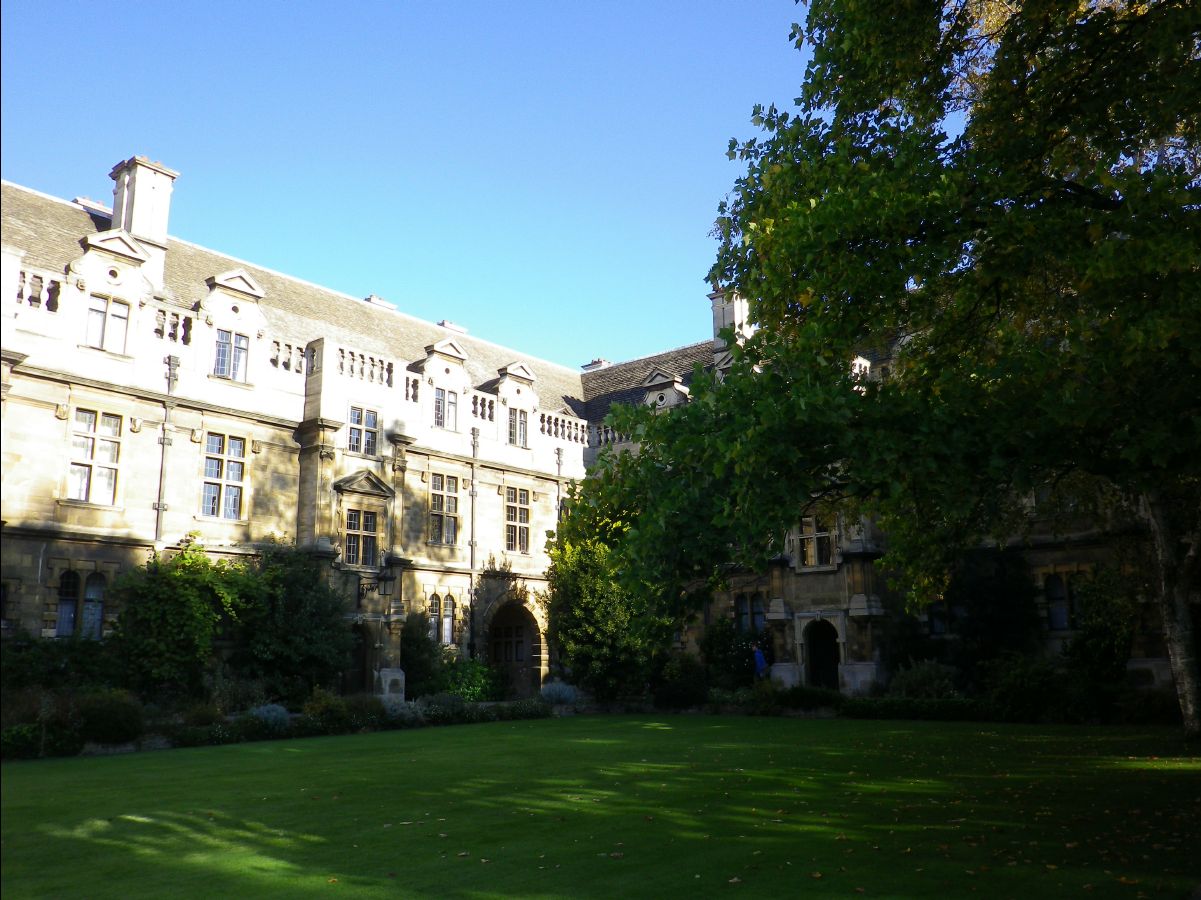 Pembroke08