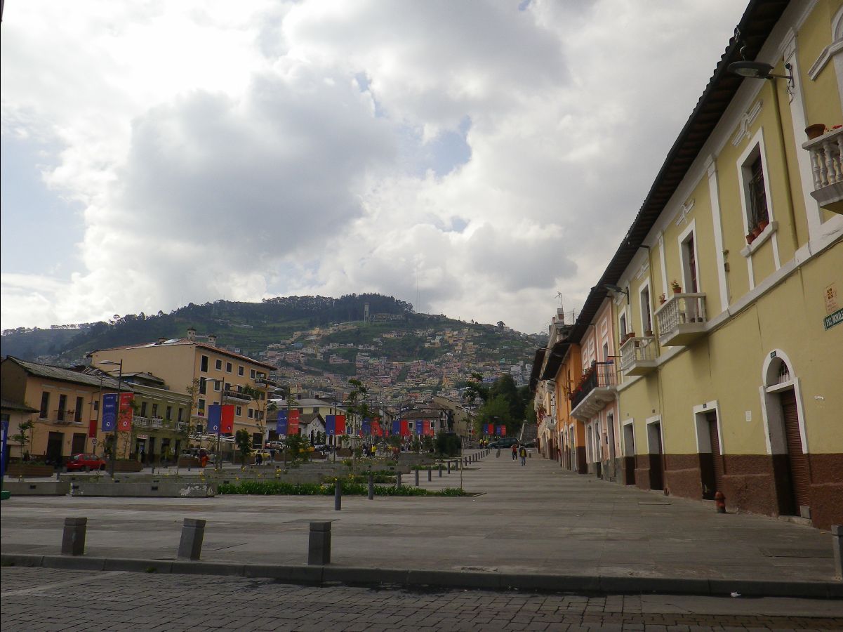 Quito121