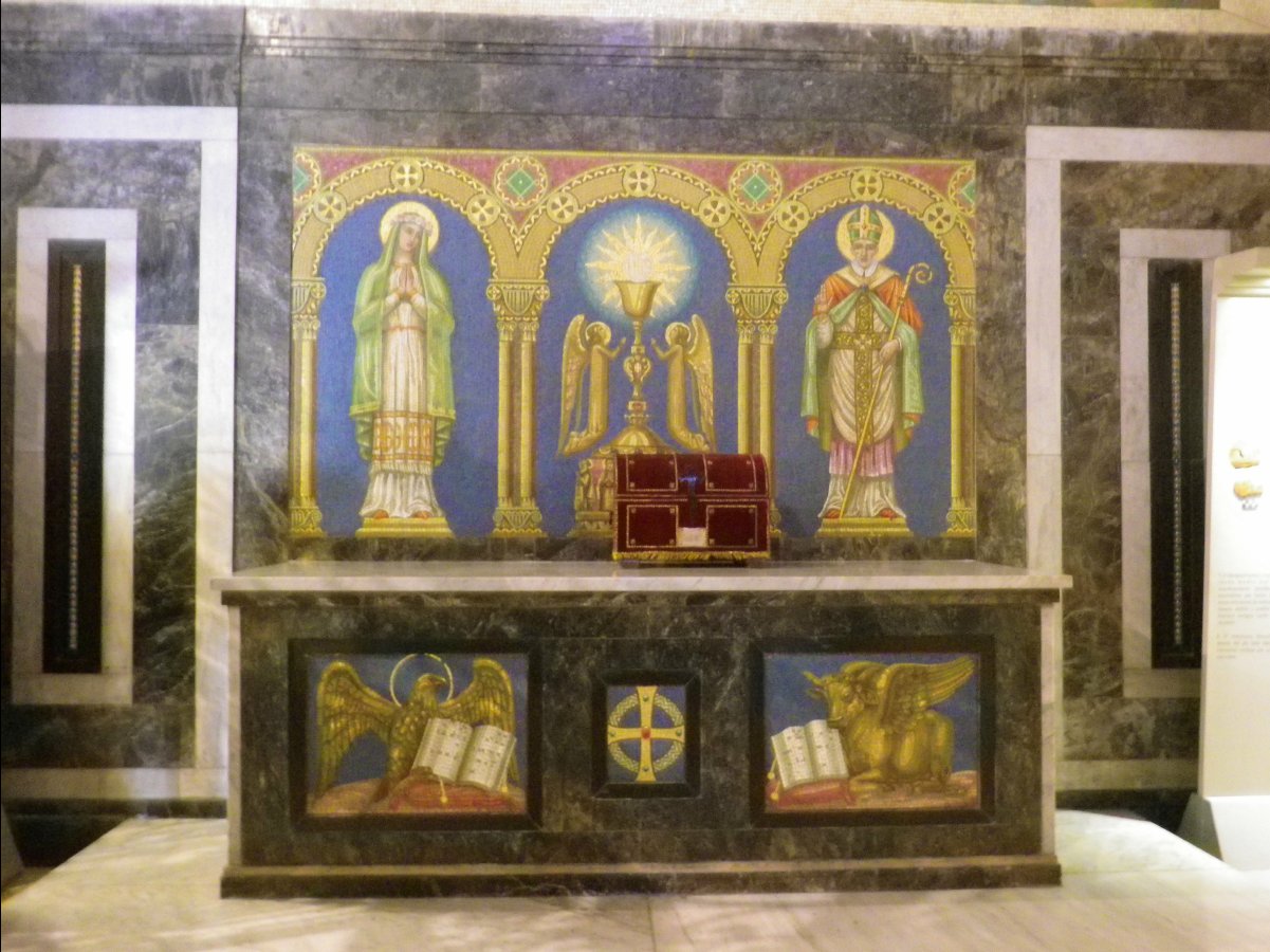 Cathedral04